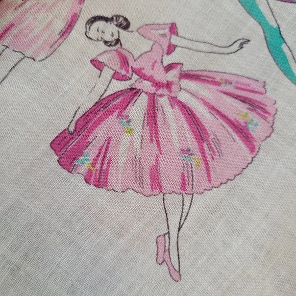 Ballerina Hankie ~ Handkerchief ~ Vintage ~ MCM ~ Pretty! - Picture 2 of 16